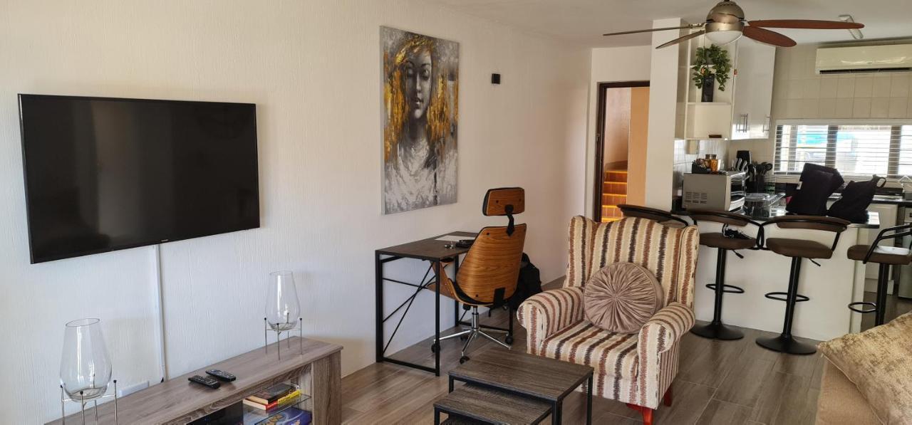 67 The Shades - Luxury Apartment In Umhlanga - Airconditioning Throughout And Inverter 德班 外观 照片