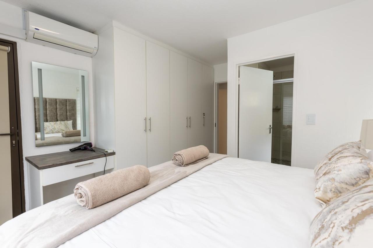 67 The Shades - Luxury Apartment In Umhlanga - Airconditioning Throughout And Inverter 德班 外观 照片